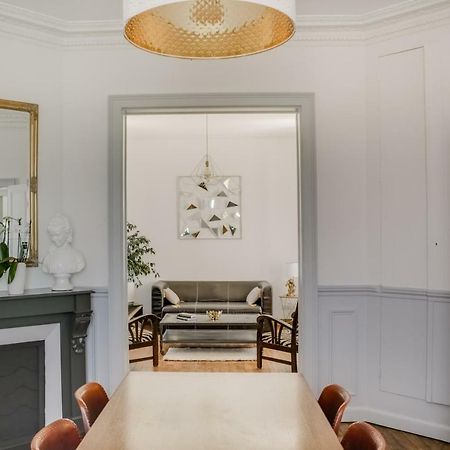 Maison Qui S'Y Frotte S'Y Pique Robert-Espagne Екстер'єр фото